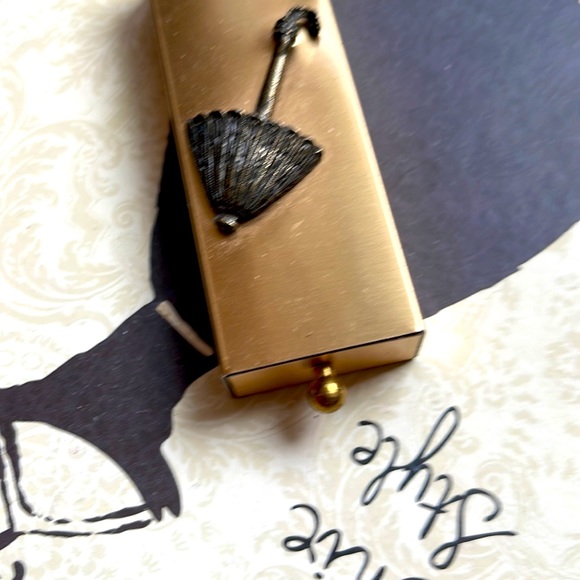 Metal rectangular slide out trinket box - Picture 3 of 3